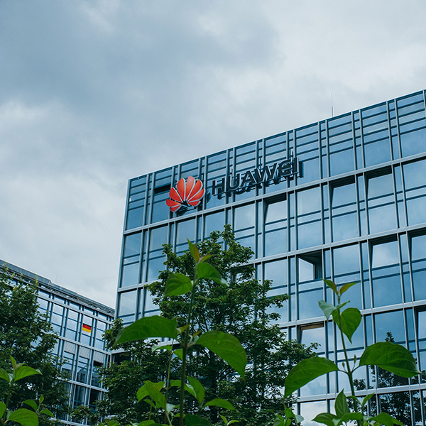 HUAWEI